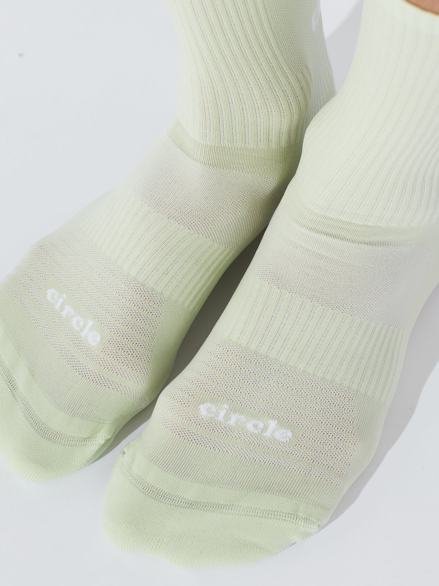 Speedy High Planet running socks