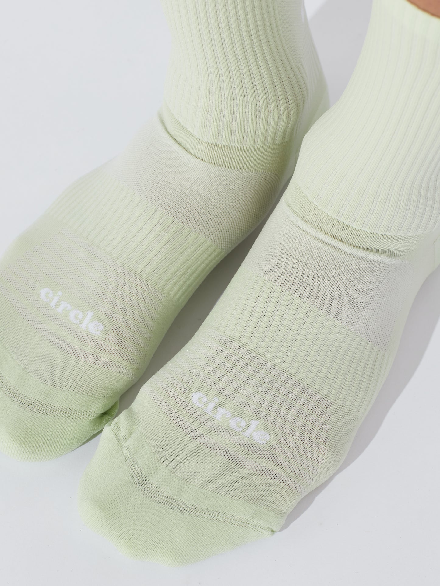Speedy High Planet running socks