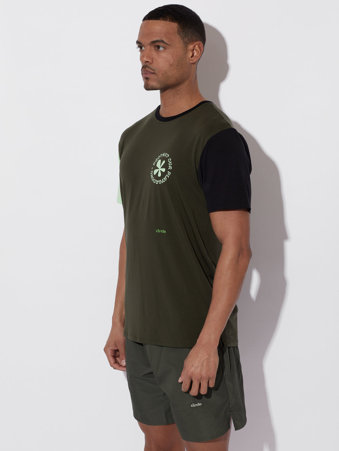 T-shirt_Iconic_Colorblock_Moss_Mint_men_3