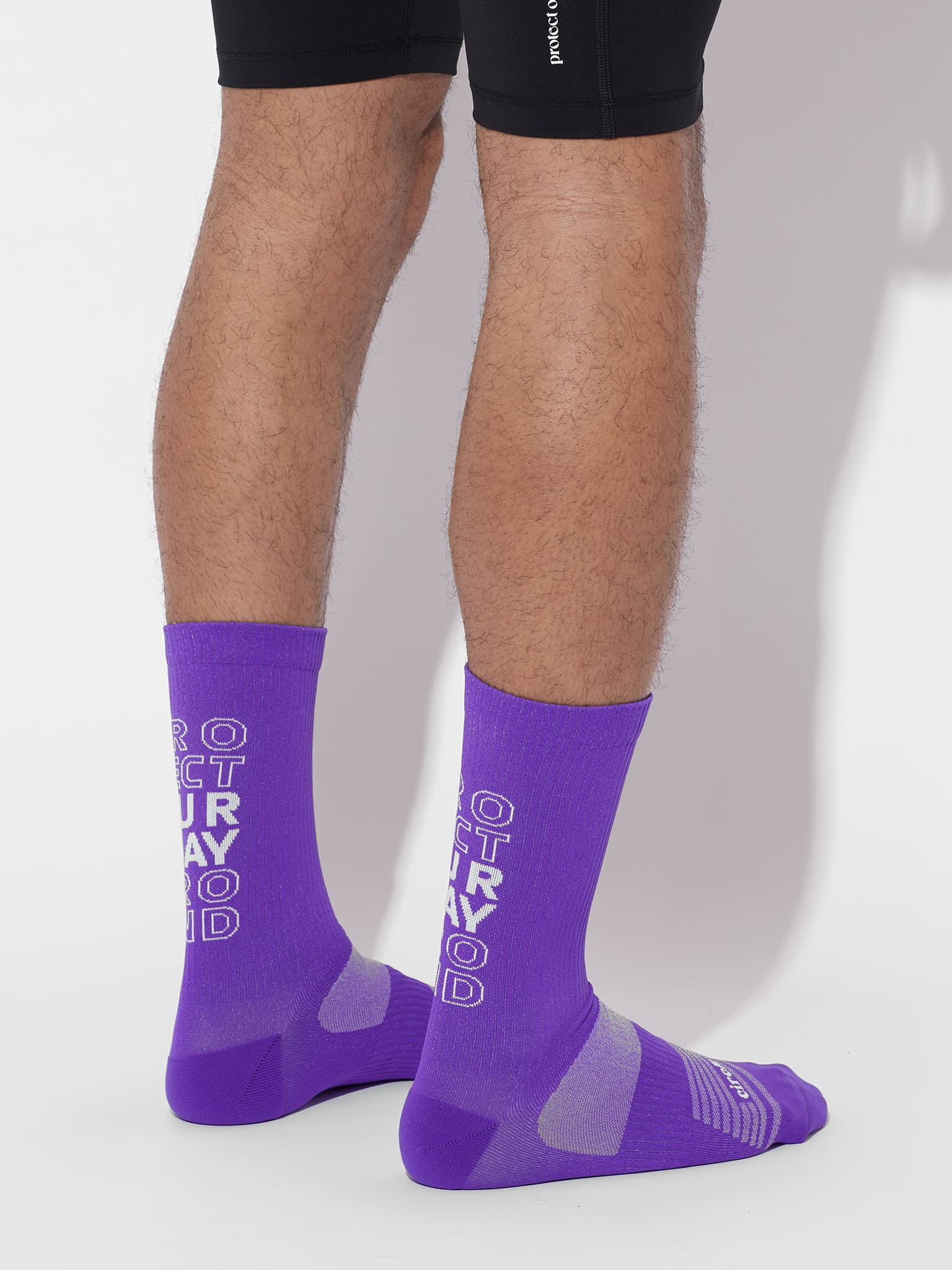 chaussettes_running_speedy_2_high_ultra_violet_men_2