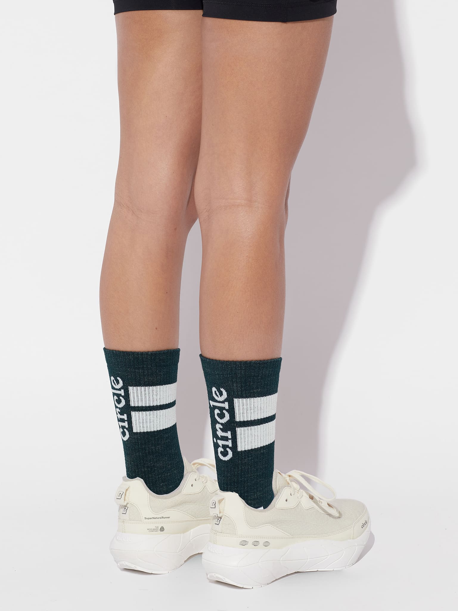 chaussettes_running_supernatural_fir_green_women_6