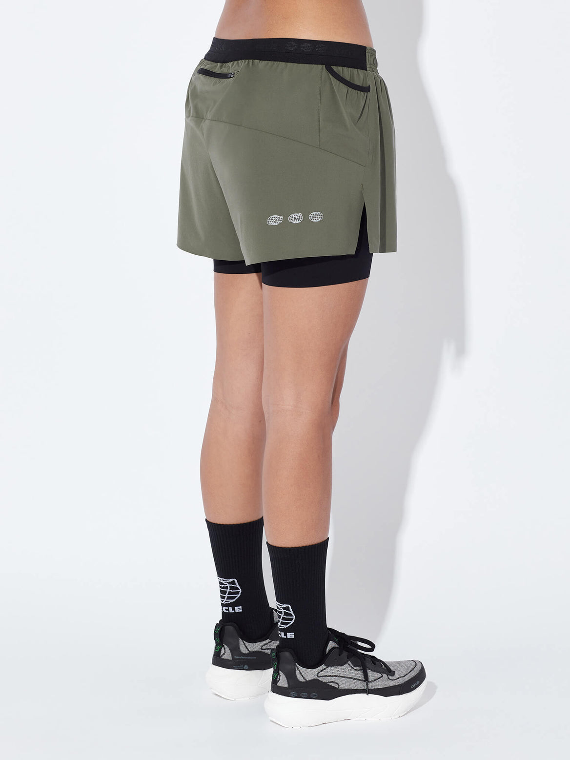 Short running en avec cuissard poches Circle – Circle