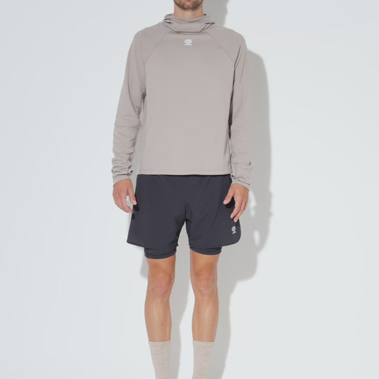 Running_Hoodie_Momentum_Fossil_men_2.mp4