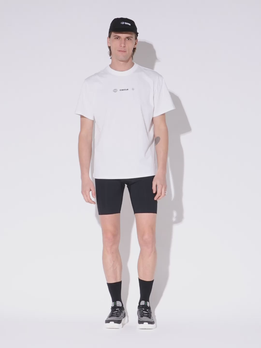 T-shirt_Supernatural_white_men_2.mp4