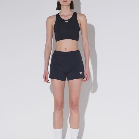 Short_everystride_navy_women_2.mp4