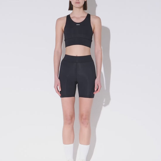 Short_Running_Get_Shorty_2.0_onyx_black_women_2.MP4