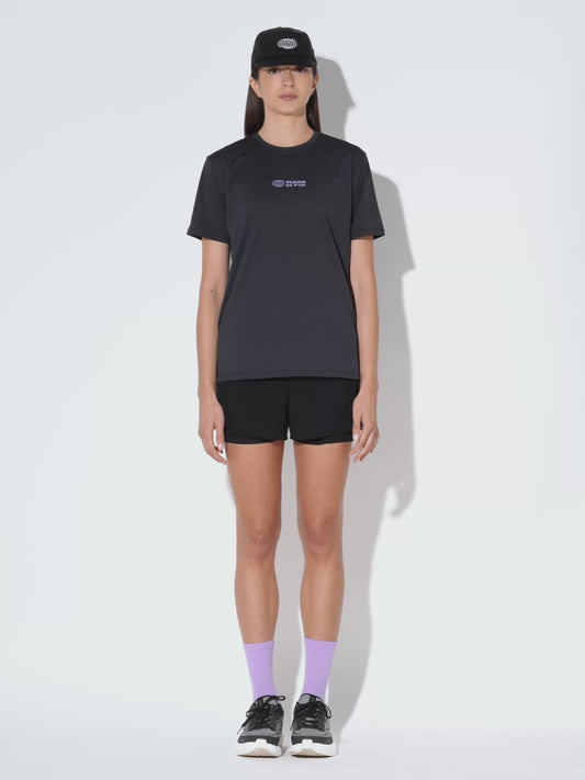 T-shirt_Agility_run_CAF_onyx_black_women_2.mp4