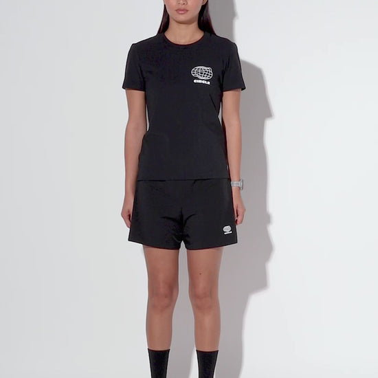 t-shirt_technique_run_onyx_black_women_2.mp4

