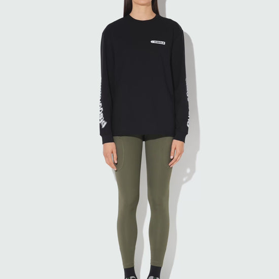 T-shirt_manches_longues_Feel_Good_Run_Track_2.0_onyx_black_women_2.mp4