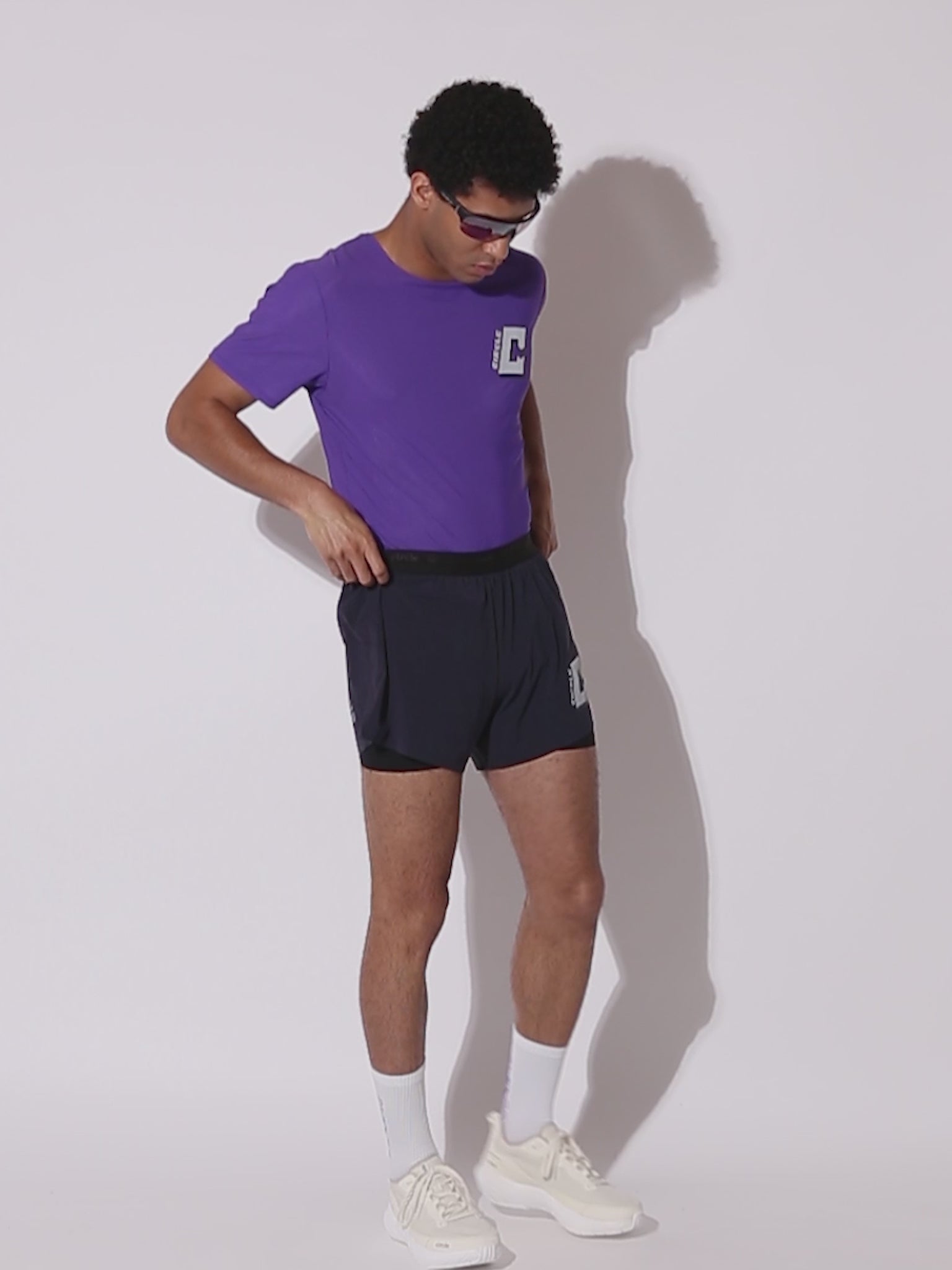 legend_shorts_2in1_man_navy_2.mp4