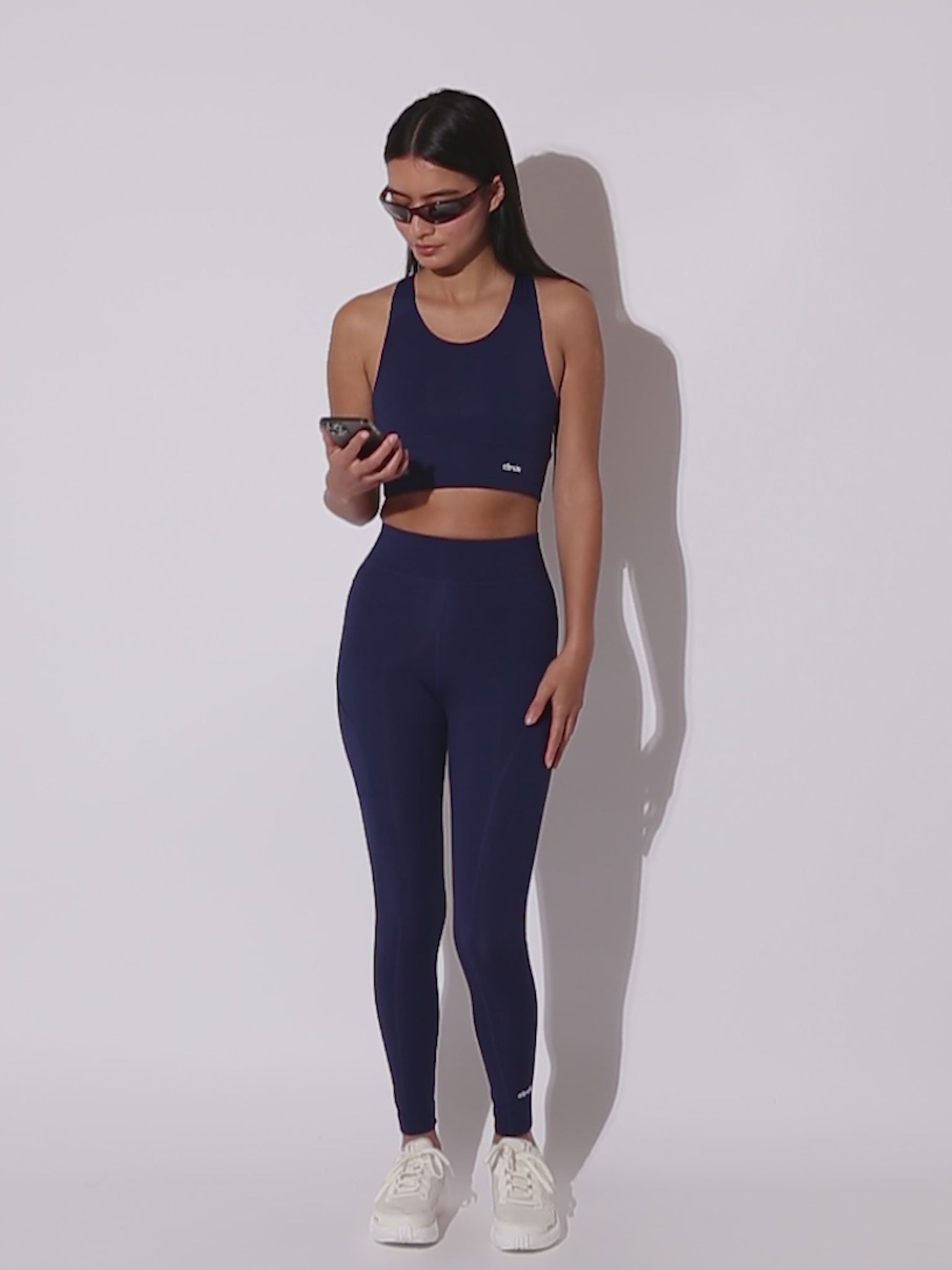 legging_get_in_shape_64_navy_2.mp4