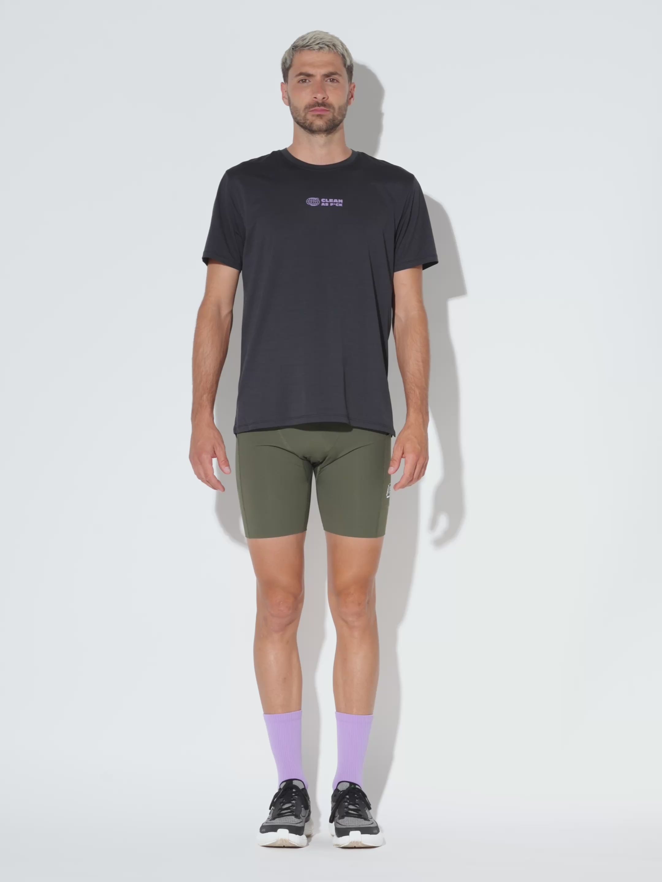 T-shirt_Agility_run_CAF_onyx_black_men_2.mp4