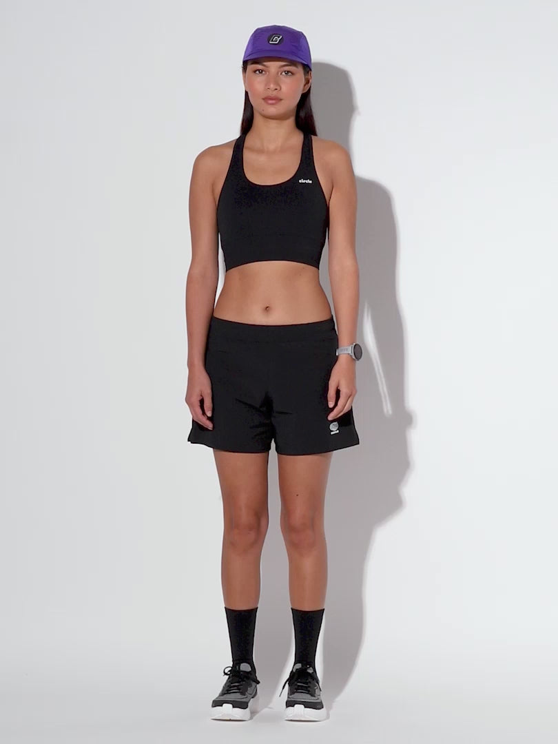 short_everystride_onyx_black_women_2.mp4