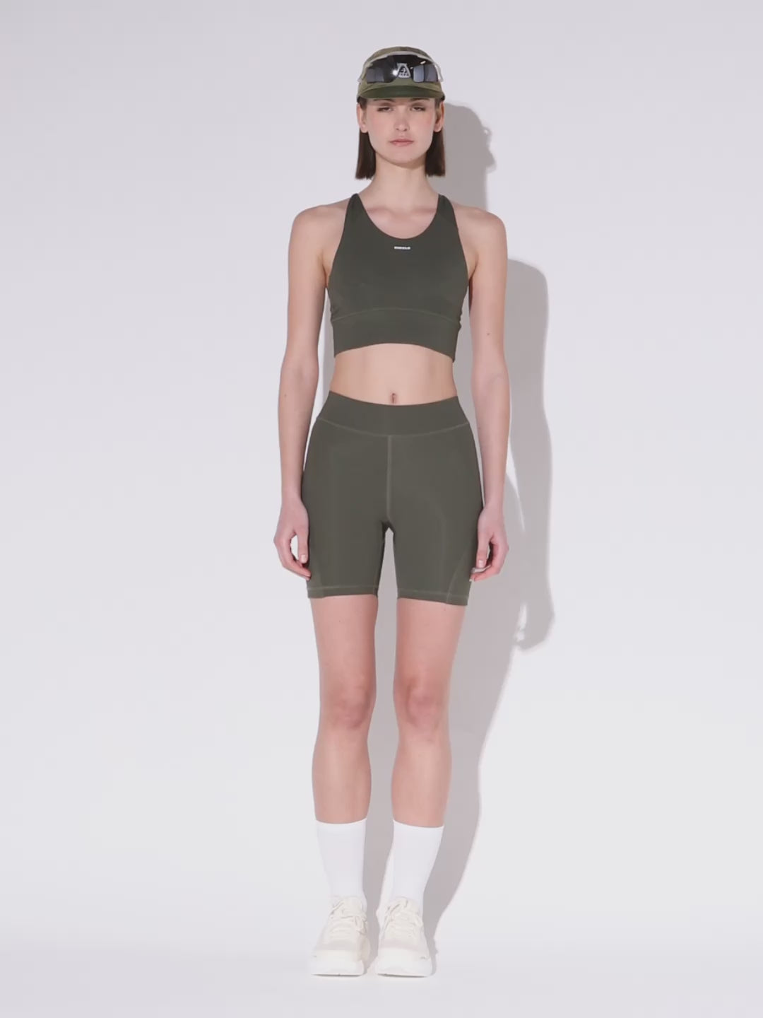 Short_Running_Get_Shorty_moss_women_1.mov