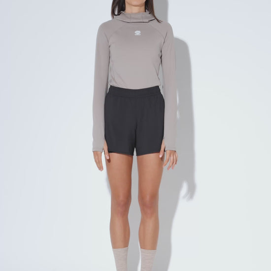 Short_Super_Short_2_en_1_onyx_Black_women_2.mp4